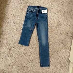 Mother the mid rise dazzler ankle jeans